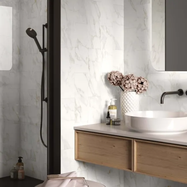 Calacatta Gold Gloss Wall Tile