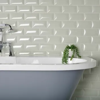 Bella Craquele Green Wall Tile Bathroom Roomset