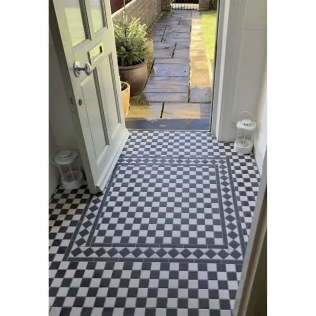 Victoria White & Black Chequer Mosaic