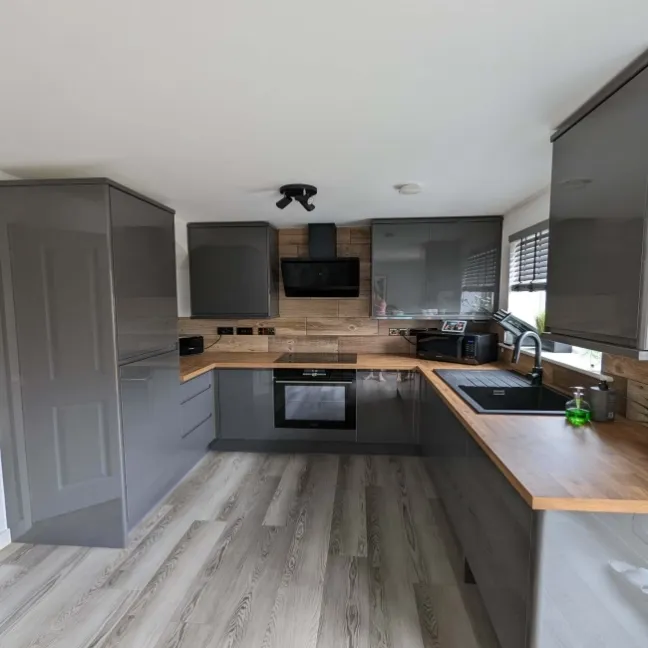 Foresta Beige Mixed Wood Effect Matt Ceramic Floor Tile