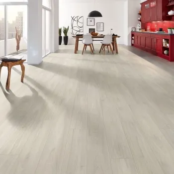Nouvella White Oak Effect Laminate Flooring 8mm