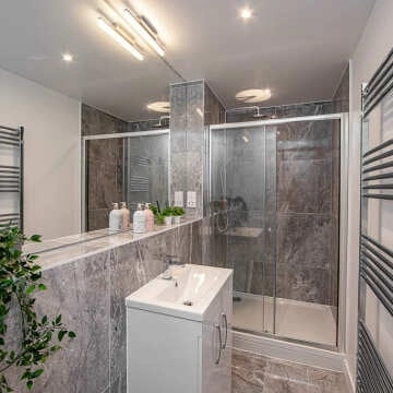 Bernini Grey Gloss Marble Effect Floor Tile