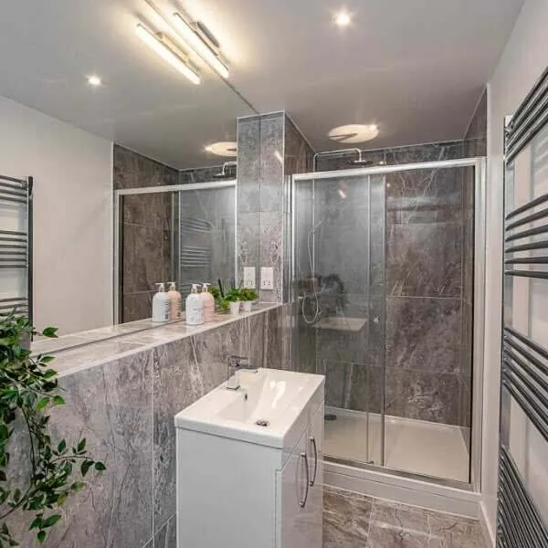 Bernini Grey Gloss Marble Effect Floor Tile