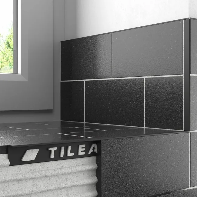 10mm Matt Black Square Edge Trim