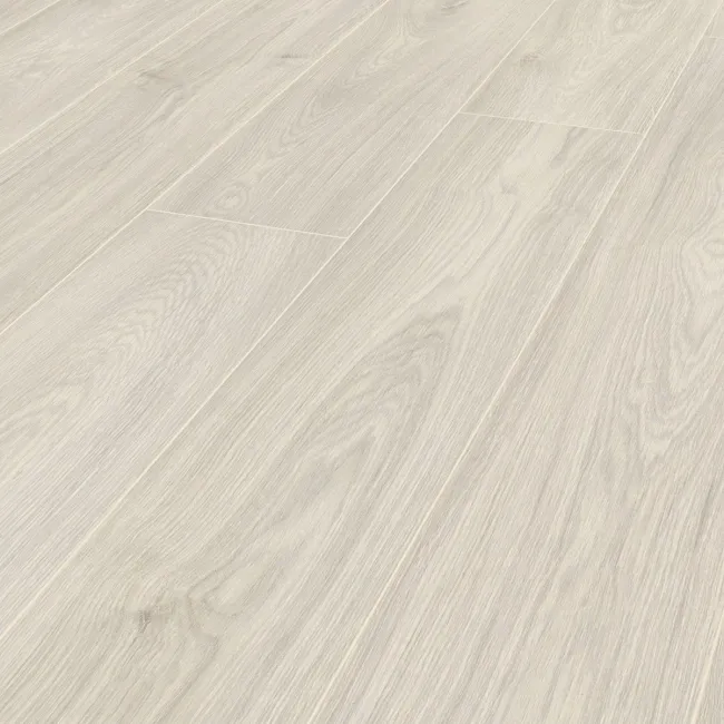 Nouvella White Oak Effect Laminate Flooring 8mm