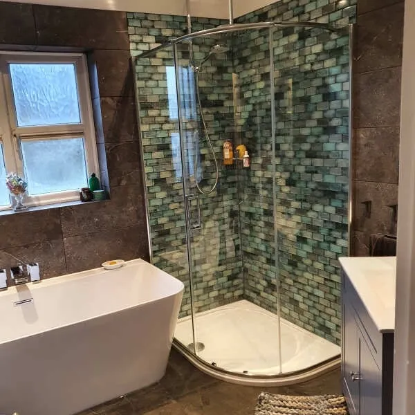 Raindrop Green Glass Mosaic 300x300