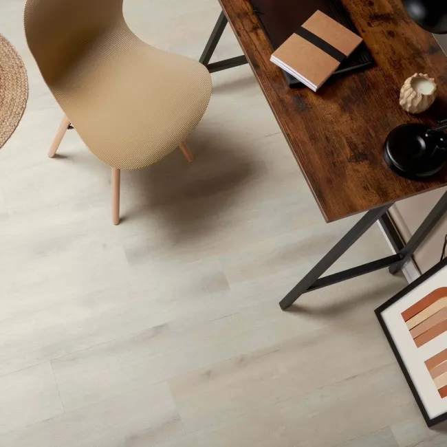 Londres Everest White Luxury Click Vinyl Flooring 4mm