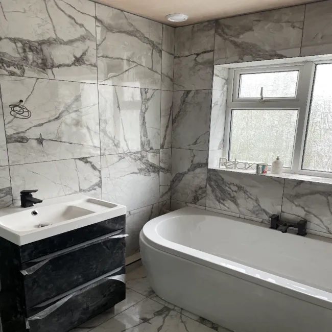 Invisible Marble Gloss Floor Tile