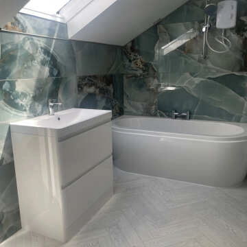 Onyx Marble Effect Turquoise Green Polished Porcelain Wall and Floor Tile