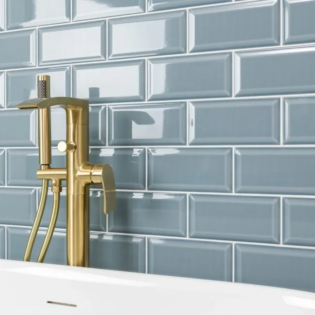 Metro Retro Bevelled Pale Blue Gloss Wall Tile