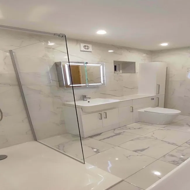 Carrara White Gloss Marble Effect Vitrified Ceramic Wall and Floor Tile