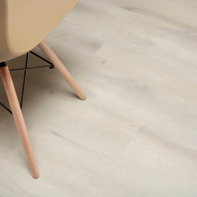Londres Everest White Luxury Click Vinyl Flooring 4mm