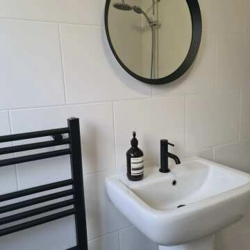 Forma Matt White Wall Tile