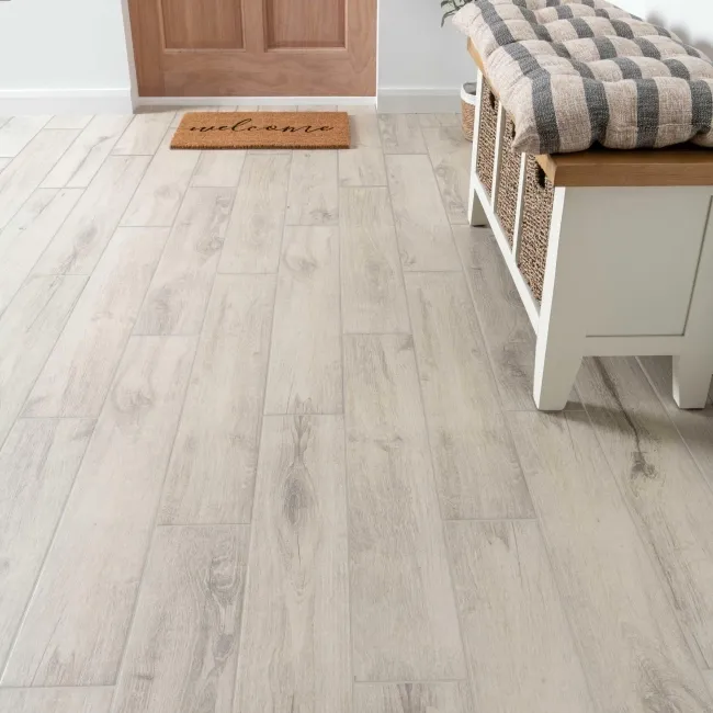 Naturalia Light Oak Wood Effect Matt Porcelain Floor Tile