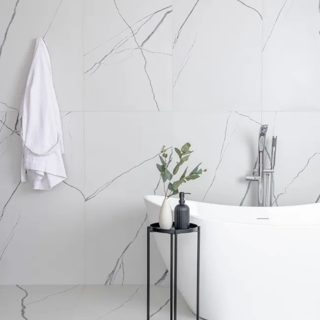 Da Vinci White Marble Effect Semi Polished Porcelain Tile