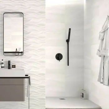 Windsor White Wall Tile 250x500 Bathroom Roomset
