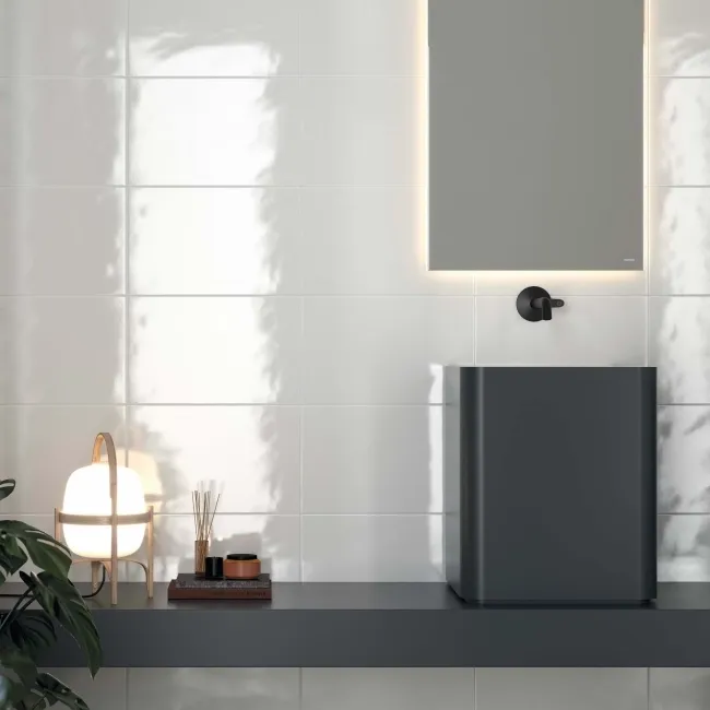 Bumpy White Gloss Ceramic Wall Tile - 250x400