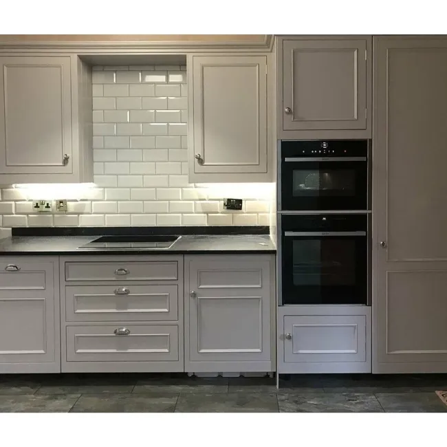 Gloss Wall Light Cream Metro Tiles