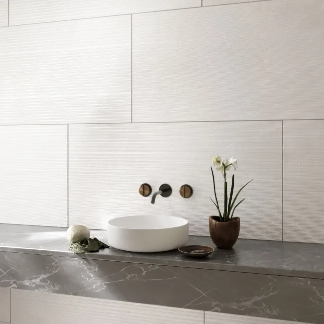 Precious White Linea Decor Onyx Marble Effect Matt Porcelain Tile