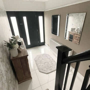 Place White Polished Marble Effect Floor Tile