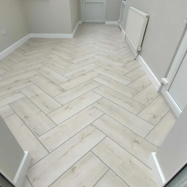 SandWood White Oak Wood Effect Matt Porcelain Floor Tile