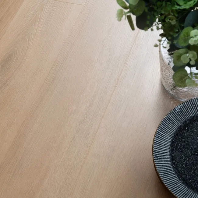 Vienna Honey Oak Luxury Click Vinyl Flooring 5mm