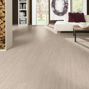 Nouvella Limed Oak Effect Laminate Flooring 8mm