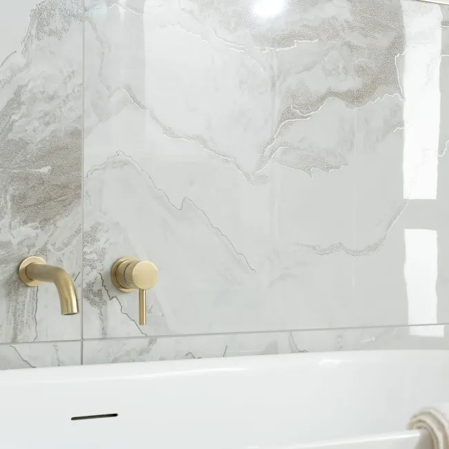 Fenndi Silver Marble Effect Polished Porcelain Tile