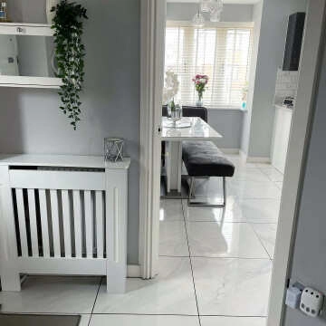 Place White Polished Marble Effect Floor Tile