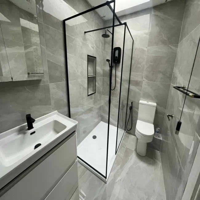 Alessia Light Grey Marble Effect Polished Porcelain Wall and Floor Tile