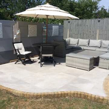 Maverick Grey Outdoor Slab Tiles