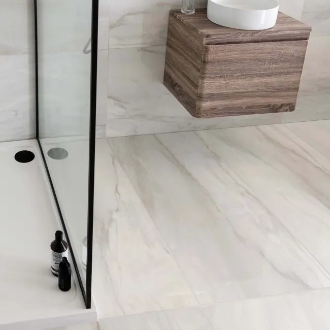 Delicatto White Marble Effect Polished Porcelain Wall and Floor Tile