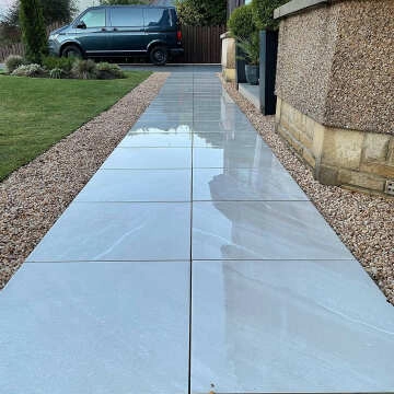 Bellevue White Outdoor Slab