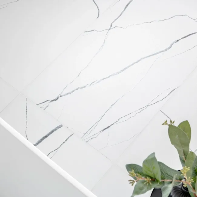 Da Vinci White Marble Effect Semi Polished Porcelain Tile