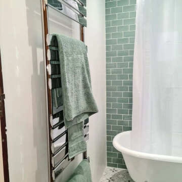 Hampshire Jade Green Gloss Wall Tiles