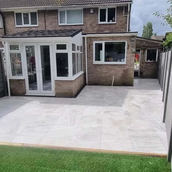 Icarus Grey Porcelain Outdoor Slab