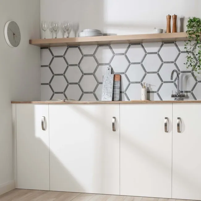 Fusion White Marble Effect & Stone Border Hexagon Tile