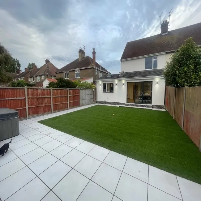 Bellevue White Outdoor Slab