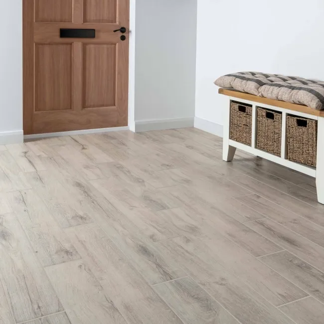 Naturalia Light Oak Wood Effect Matt Porcelain Floor Tile