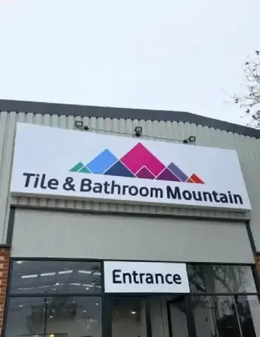 Rayleigh Showroom - Stadium Way Trading Estate - Benfleet SS7 3NZ