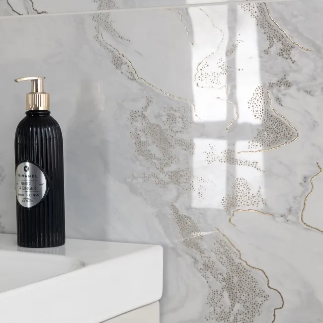 Fenndi Gold Marble Effect Polished Porcelain Tile