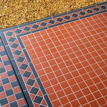 Victoria Red Mosaic 291x291 Patio Roomset