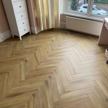 Chason Shortbread Herringbone Luxury Click Vinyl Flooring 5mm