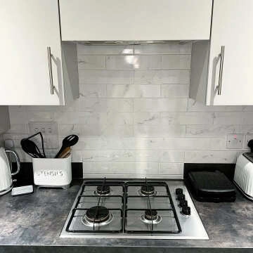 Carrara White Marble Effect Gloss Brick Wall Tile
