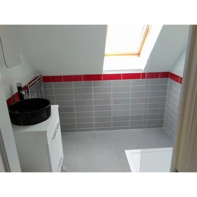 Linear Red Gloss Wall Tiles