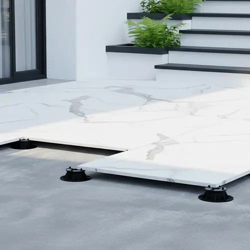 Outdoor Pedestals