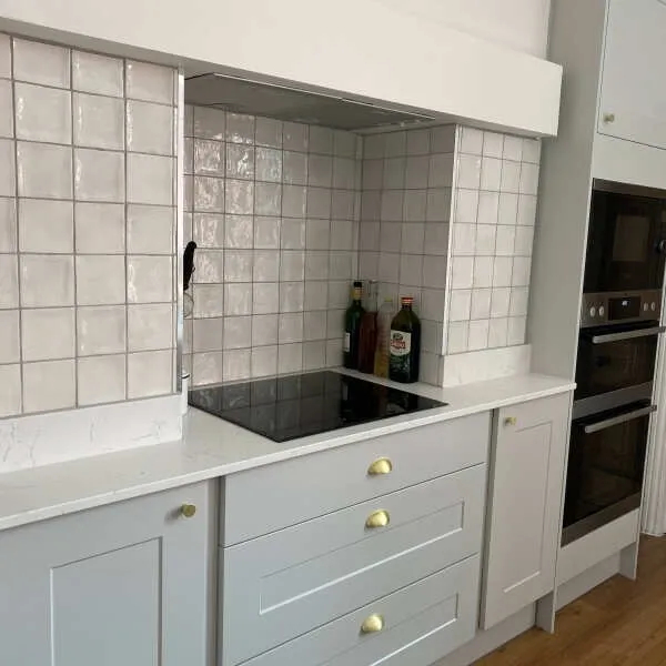 Manacor White 100x100mm Wall Tile
