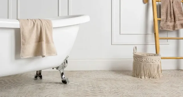 LVT Flooring vs Laminate Flooring: Differences, Durability, Cost & Best Use Cases