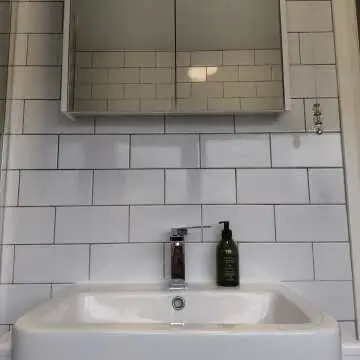 Underground White Wall Tiles