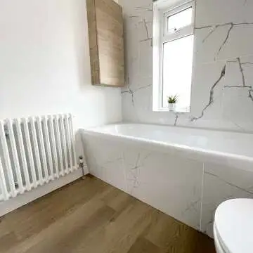 The Room White Italian Polished Porcelain Floor Tiles